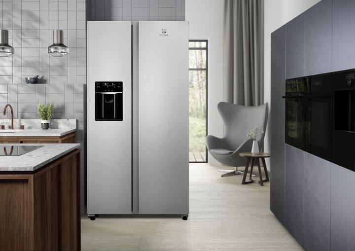 Actual product image Electrolux SB330NICN (328 l)