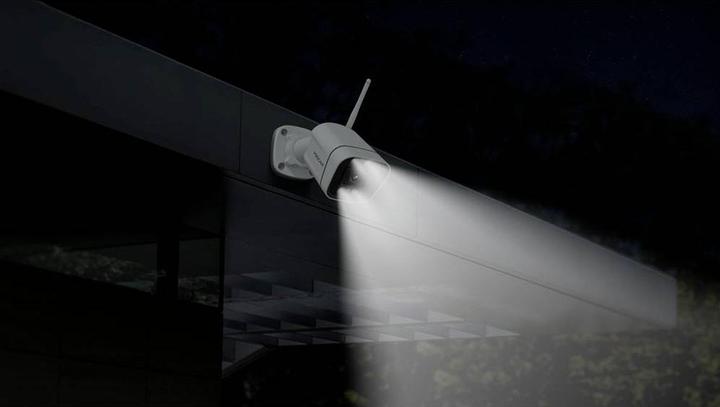 Actual product image Foscam V5P WLAN Surveillance Camera White 5MP (3072x1728), Dual-Band WLAN, Integrated Spotlight u (3072 x 1728 pixels)