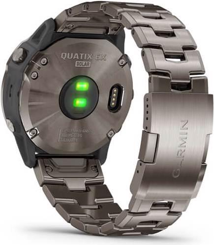 Produktbild Garmin Quatix 6x Solar Titanium (51 mm)