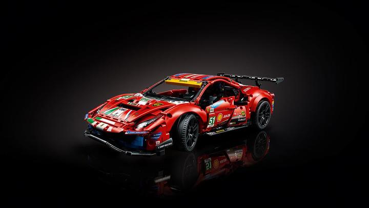 Produktbild LEGO Ferrari 488 GTE (42125, LEGO Technic)