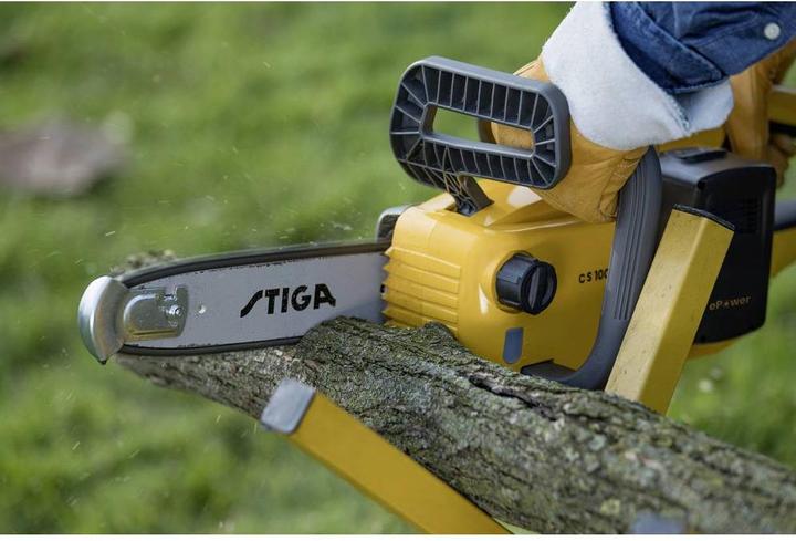 Productafbeelding Stiga CS 100e Accu-kettingzaag incl. accu, incl. oplader Bladlengte 250 mm (Accu kettingzaag)
