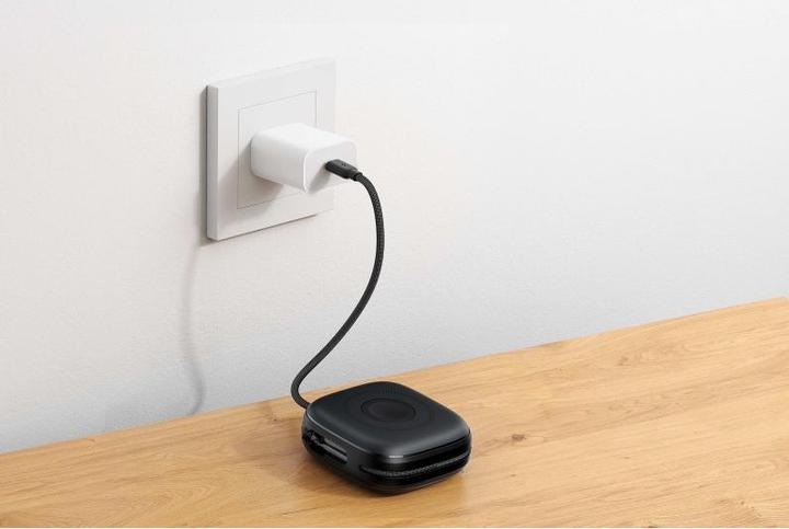 Actual product image Swissten Power Bank Voltbox Maggo 10000 Mah with Built-In Cables + Magsafe + Apple Watch (10000 mAh, 20 W, 20 Wh)