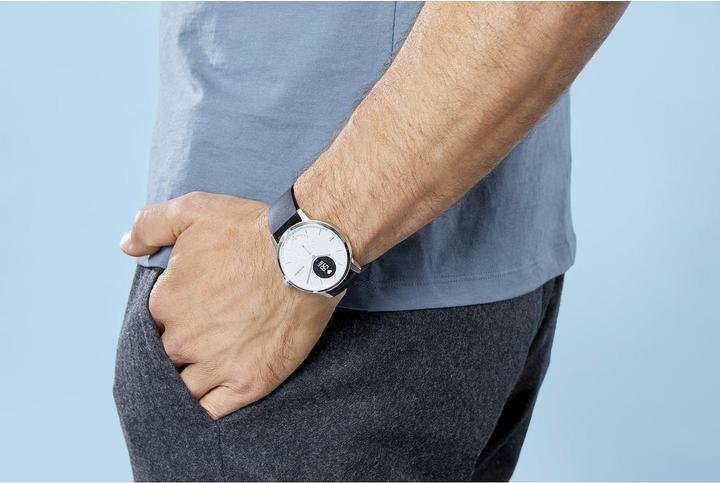 Produktbild Withings ScanWatch (42 mm)