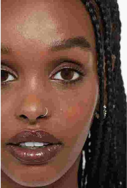 Actual product image Rimmel London Child & Free (001 black)