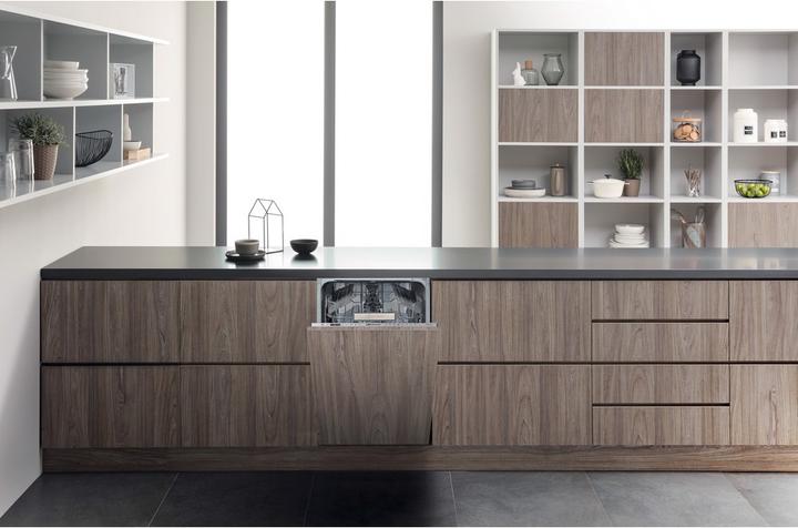 Produktbild Bauknecht BSIO 3T223 PE X CH