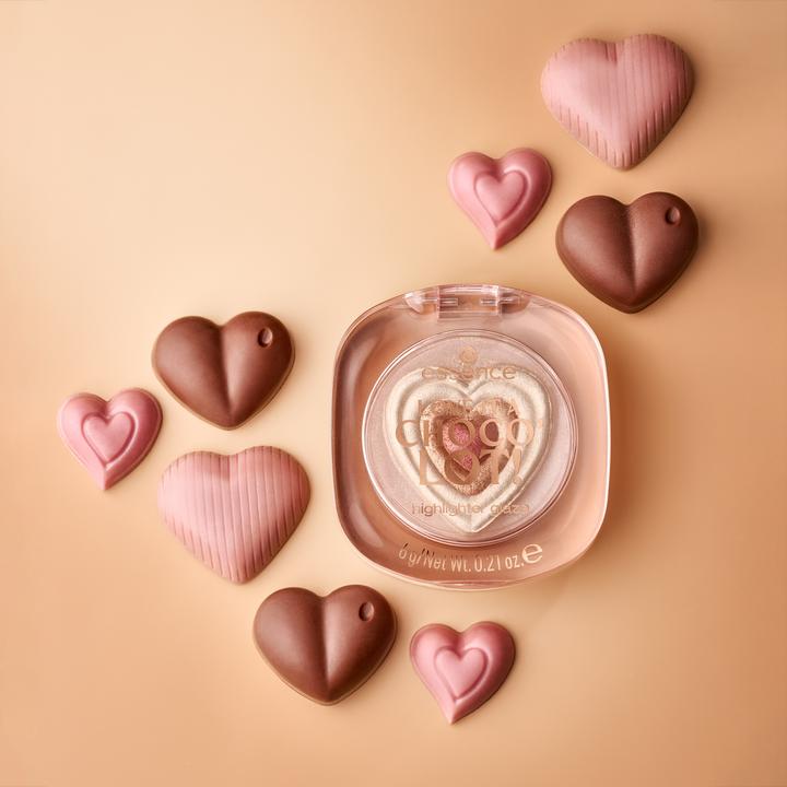 Image du produit essence Love it a choco'lot (1, Heartbeats & Choco Treats (Baisers au cœur et au chocolat), Highlighter, 6 g)