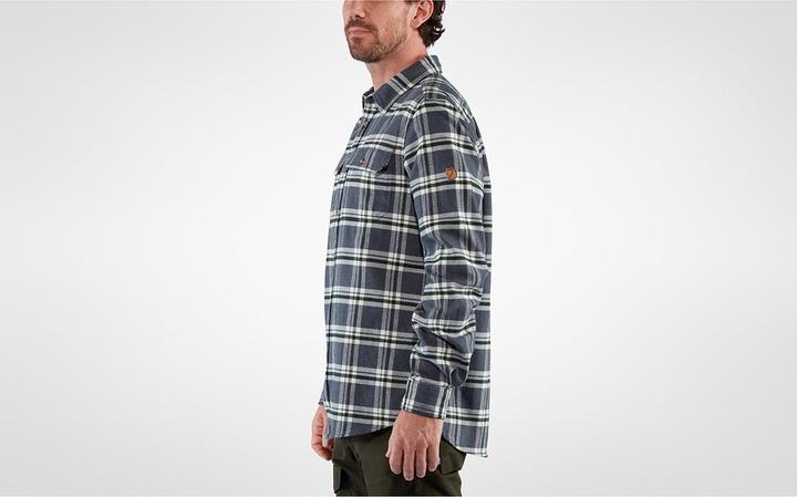 Actual product image Fjällräven Övik Heavy Flannel Shirt (S)
