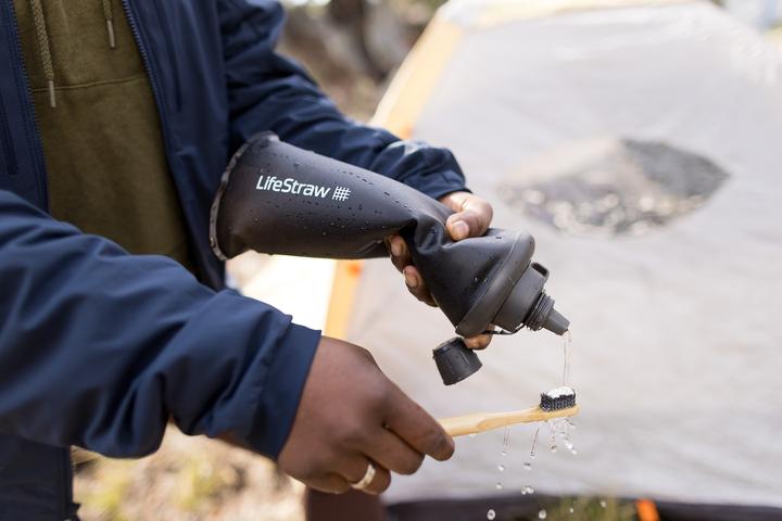 Actual product image LifeStraw Peak Squeeze Bottle 1L (1 l)