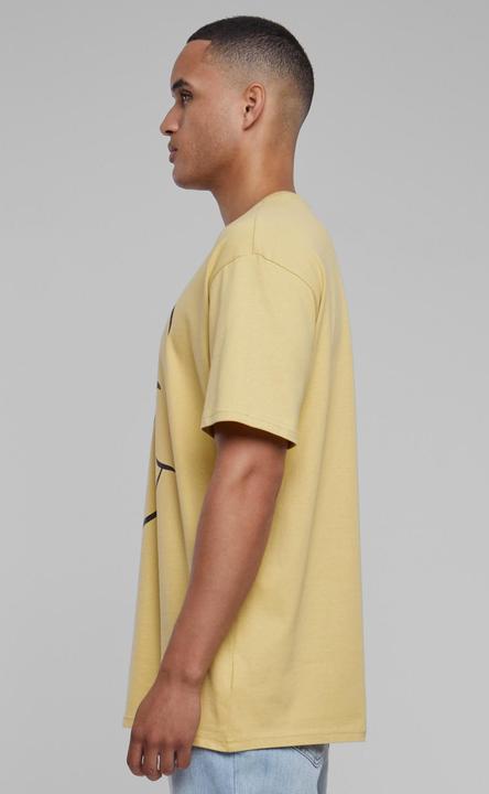 Actual product image Urban Classics Disney 100 Winnie the Pooh Face Tee - 119351 (4XL)