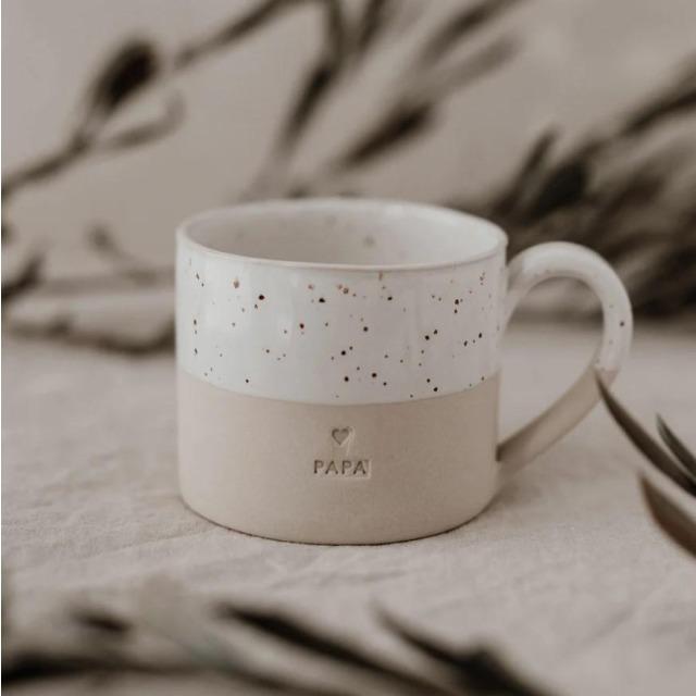 Actual product image Eulenschnitt Tasse "Papa" - von (250 ml)