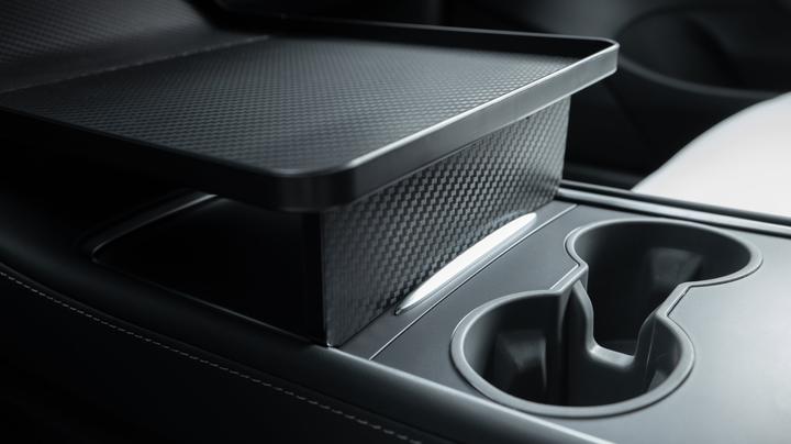 Produktbild Made4EV Tisch für die Mittelkonsole des Tesla Model 3/Y