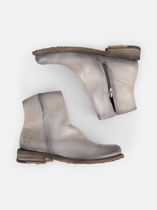 Actual product image Felmini This stiff boot is made from leather. They offer a perfect blend of style and comfort. (40)