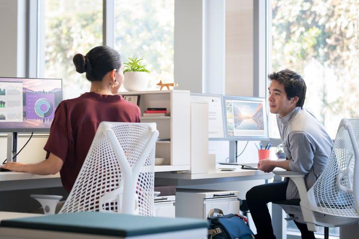 Image du produit HP E24d G4 (1920 x 1080 pixels, 23.80")