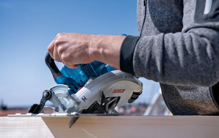 Produktbild Bosch Professional GKS 18V-70 L