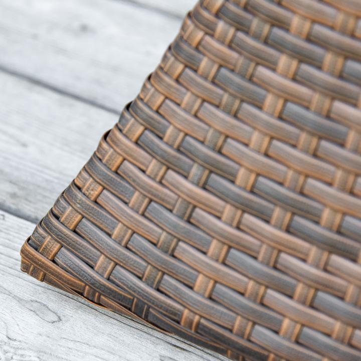 Produktbild Outsunny Rattan-Gartentisch mit Sonnenschirm-Halterung