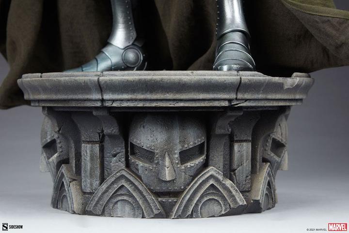 Immagine prodotto Sideshow Maquette del "Dottor Destino" della Marvel Comics