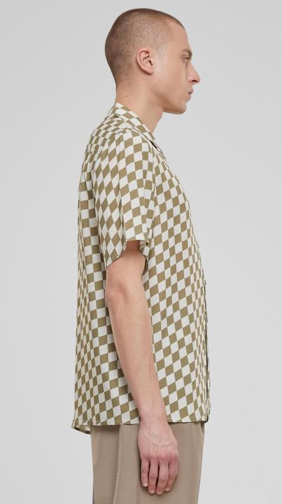 Actual product image Urban Classics Viscose AOP Resort Shirt - 12138 (L)