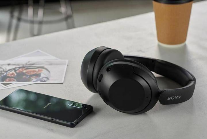 Actual product image Sony WH-XB910N (NC, 30 h, Wireless)