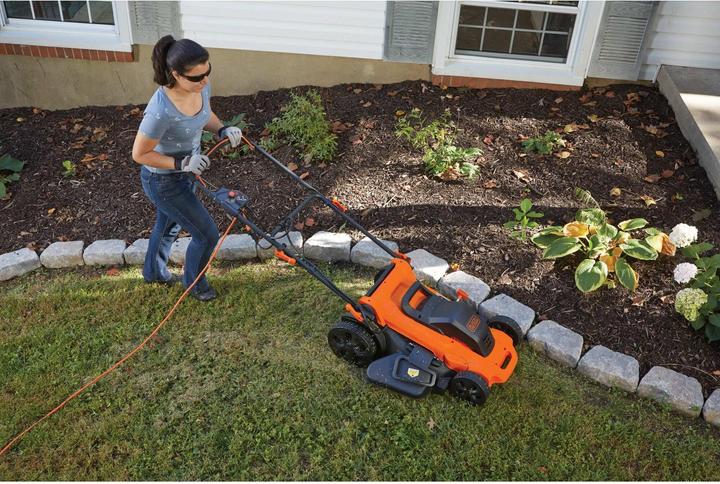 Produktbild Black & Decker Lm2000 (Netzbetrieb)
