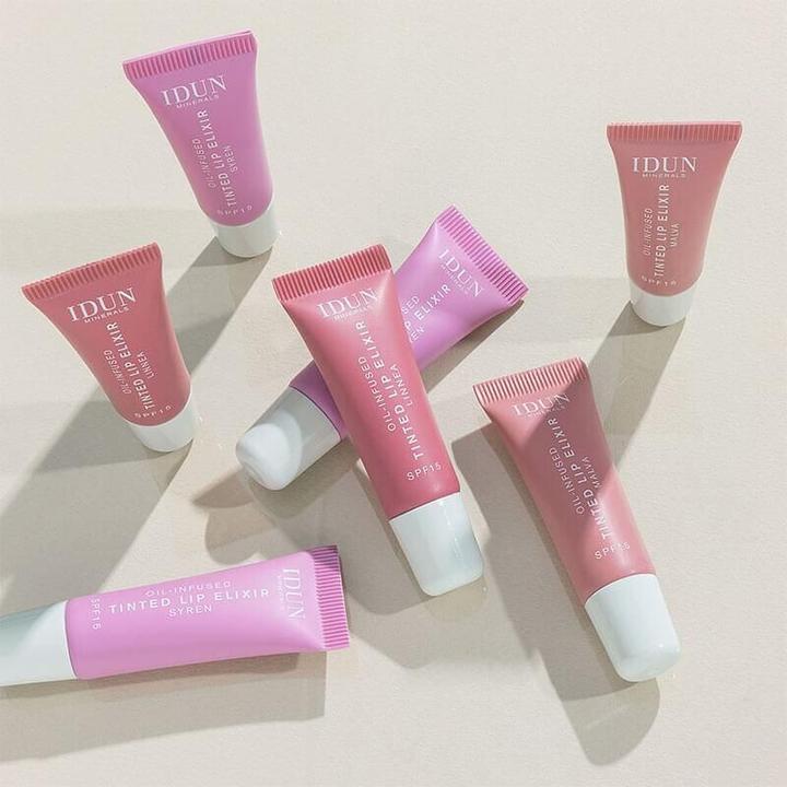 Actual product image IDUN Minerals Minerals Oil-Infused Tinted Lip Elixir Malva Coral Beige (8 ml)