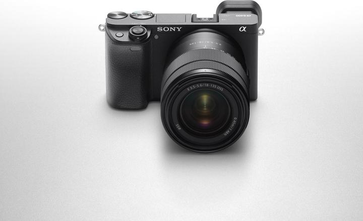 Immagine prodotto Sony Alpha 6400 Kit (18 - 135 mm, 24.20 Mpx, APS-C / DX)