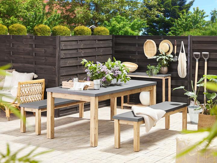 Produktbild Beliani Gartenmöbel Set Beton / Akazienholz grau Tisch mit 2 Bänken OSTUNI (180 cm)