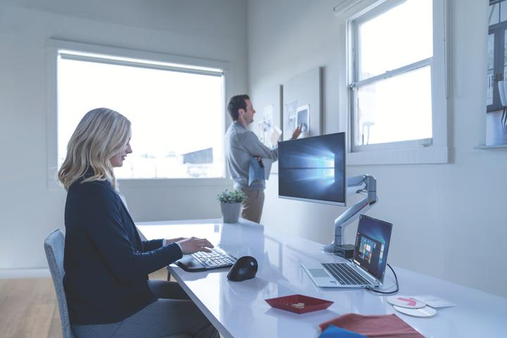 Actual product image Kensington SmartFit® One-Touch Single Monitor Arm (Table, 32.01")