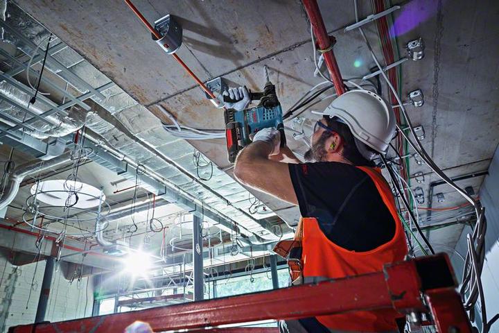 Produktbild Bosch Professional GBH 36 V-LI Plus, 2 x 4.0Ah Akkus (Akkubetrieb)
