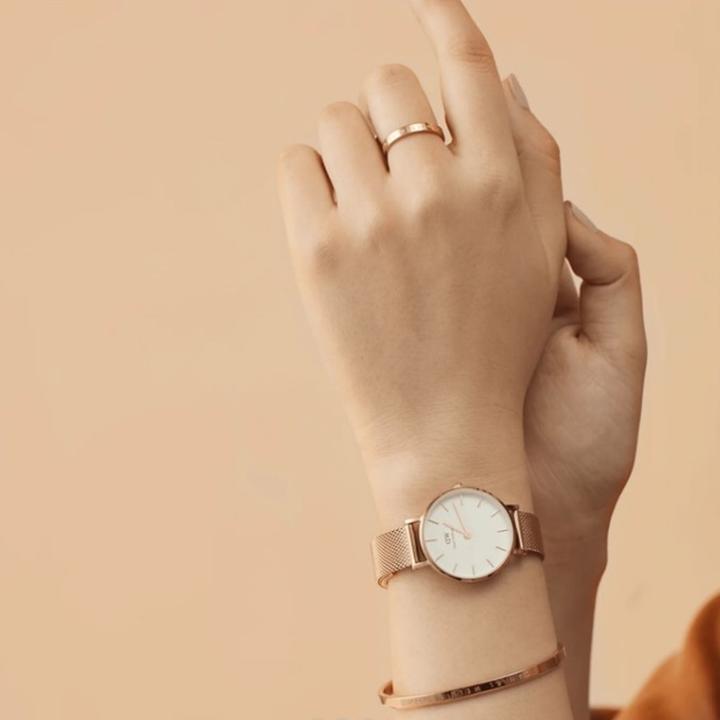 Produktbild Daniel Wellington Classic Petite Melrose (Analoguhr, 28 mm)