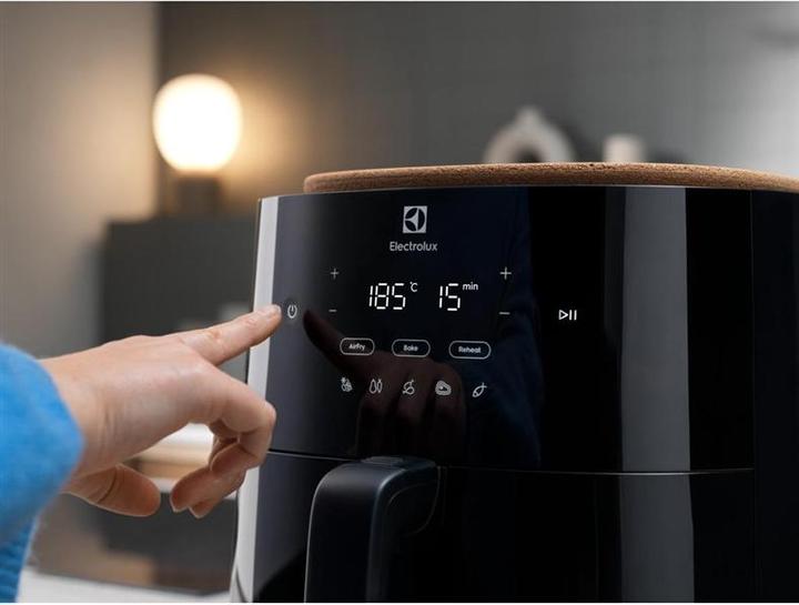 Immagine prodotto Electrolux Friggitrice Serie 700 EAF5B
