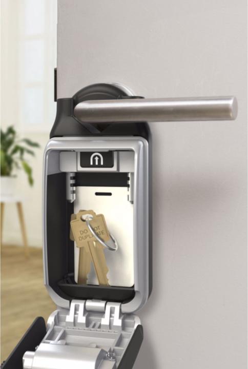 Actual product image Master Lock 5420EURD