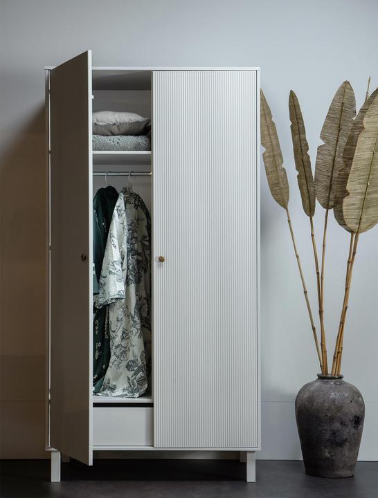 Actual product image Woood Madu (195 x 100 x 53 cm)