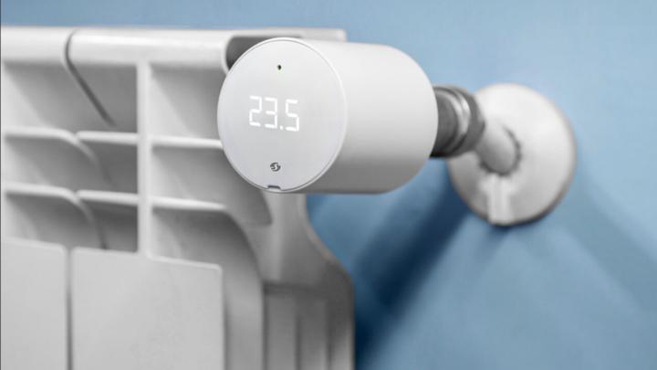 Actual product image Shelly BLU TRV x1 + BLU Gateway Gen3