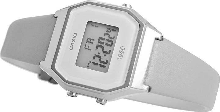 Actual product image Casio Retro Vintage - LA680WEL-8EF (Digital watch, 28 mm)