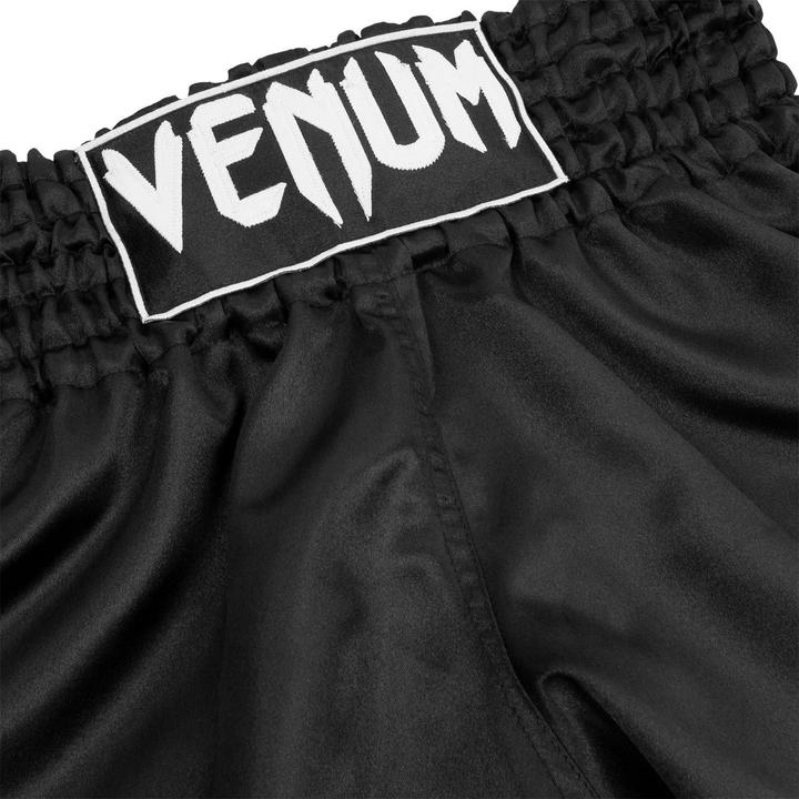 Immagine prodotto Venum Pantaloncini Muay Thai Classic Nero/Bianco (XXL)
