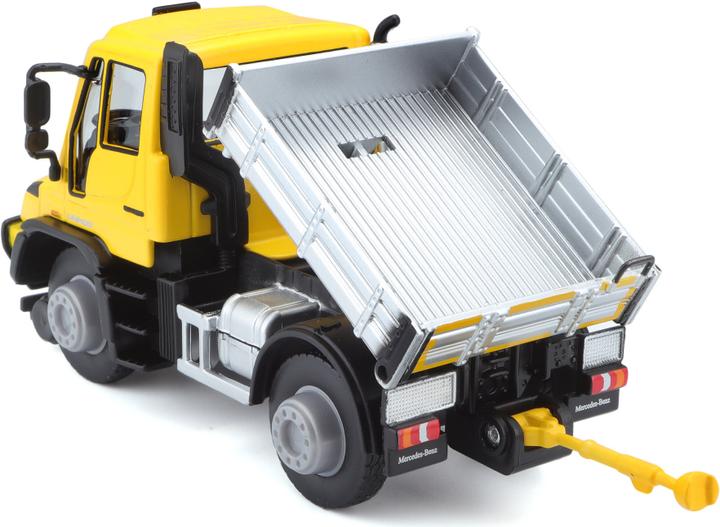 Actual product image Maisto Mercedes-Benz Unimog U400, 12cm, ass.