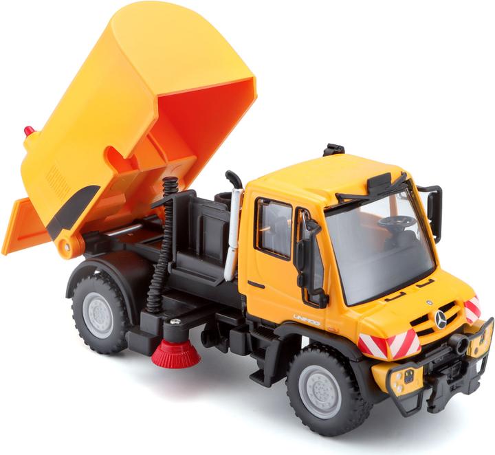 Actual product image Maisto Mercedes-Benz Unimog U400, 12cm, ass.