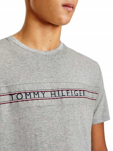 Actual product image Tommy Hilfiger CN SS Tee Print Um0um02422 P61 m (M)