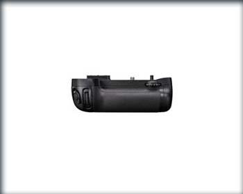 Actual product image Nikon MB-D15 battery block (Battery grip)