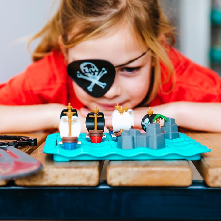 Immagine prodotto Smart Games Battaglia di pirati (Francese, Tedesco, Inglese, Italiano)