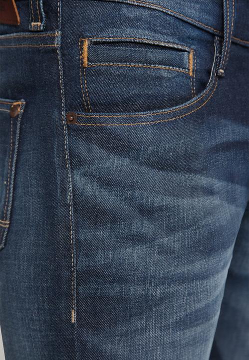 Actual product image Mustang Oregon Tapered crinkle dark rinse (W35/L34)