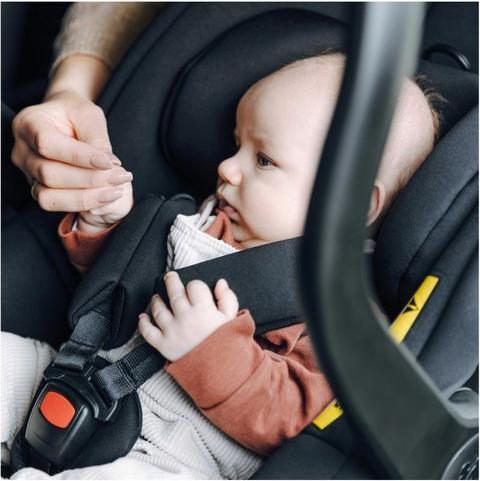 Actual product image Hauck Drive N Care Set (Reboarder, ECE R129/i-Size Standard)