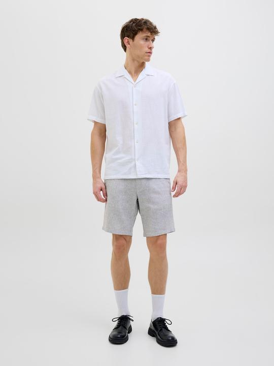 Actual product image Jack & Jones Tapered Fit Shorts Shorts (XS)