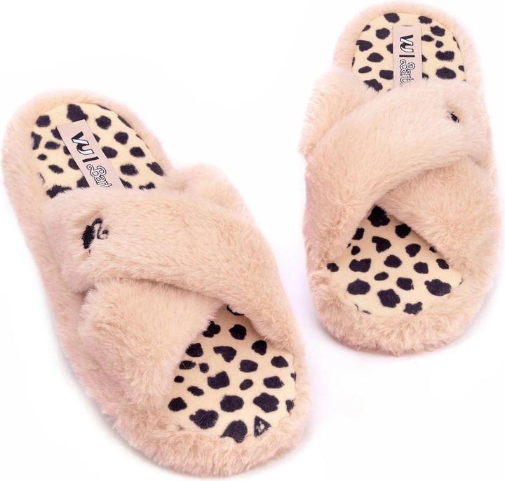 Actual product image Barbie Slippers Crossed Fluffy (35.5)