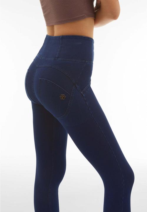 Freddy WR.UP® Push-up-Pants 7/8 WRUP4HS402