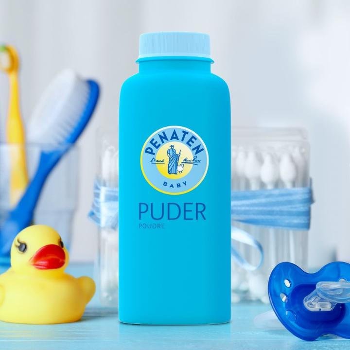 Actual product image Penaten Baby powder tin
