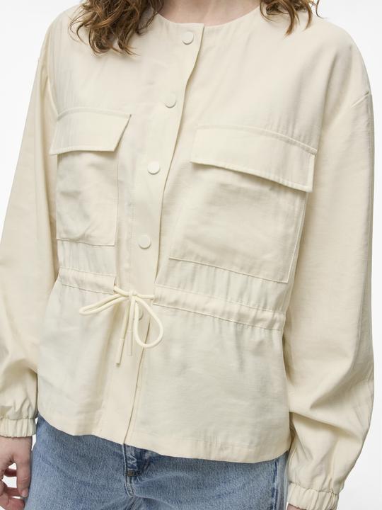 Produktbild Vila Geknöpfte Jacke (42)