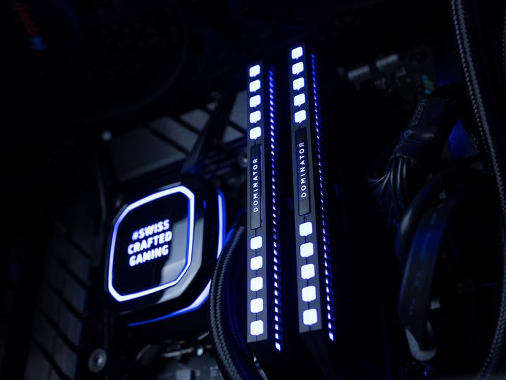 Produktbild Joule Performance eSports RTX4090 I9 (Intel Core i9-13900K, 32 GB, 2000 GB, GeForce RTX 4090)