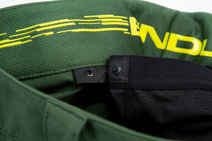 Actual product image Endura SingleTrack Trousers II (S)