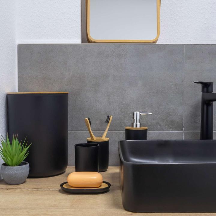 Produktbild Intirilife Badezimmer Zubehör Set inkl. Zahnputzbecher Seifenschale Seifenspender Toilettenbürste
